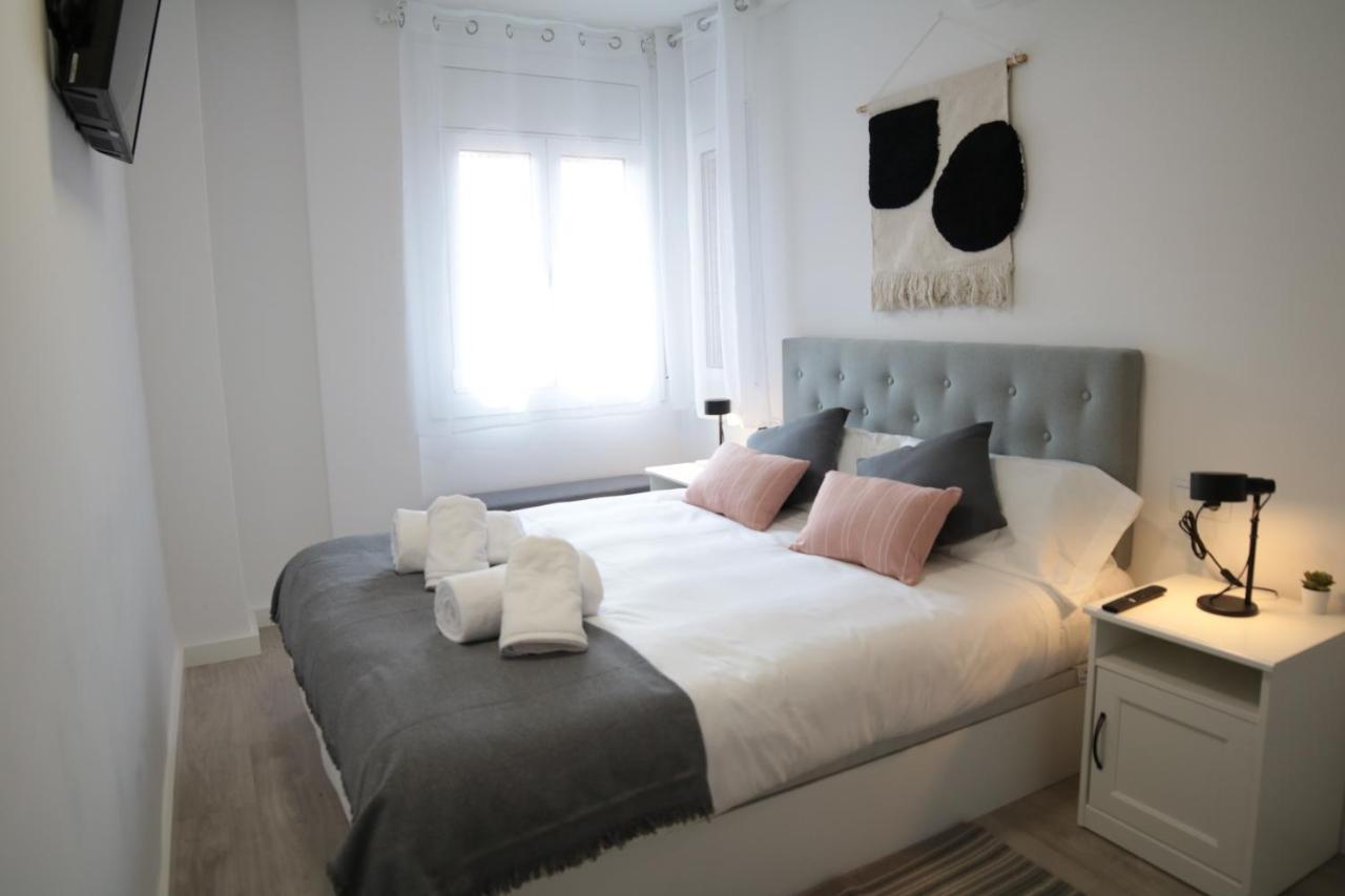 Modern Apartament Al Costat Del Parc De La Devesa Girona Eksteriør bilde