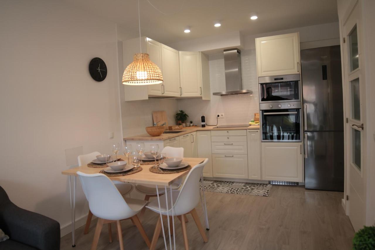 Modern Apartament Al Costat Del Parc De La Devesa Girona Eksteriør bilde