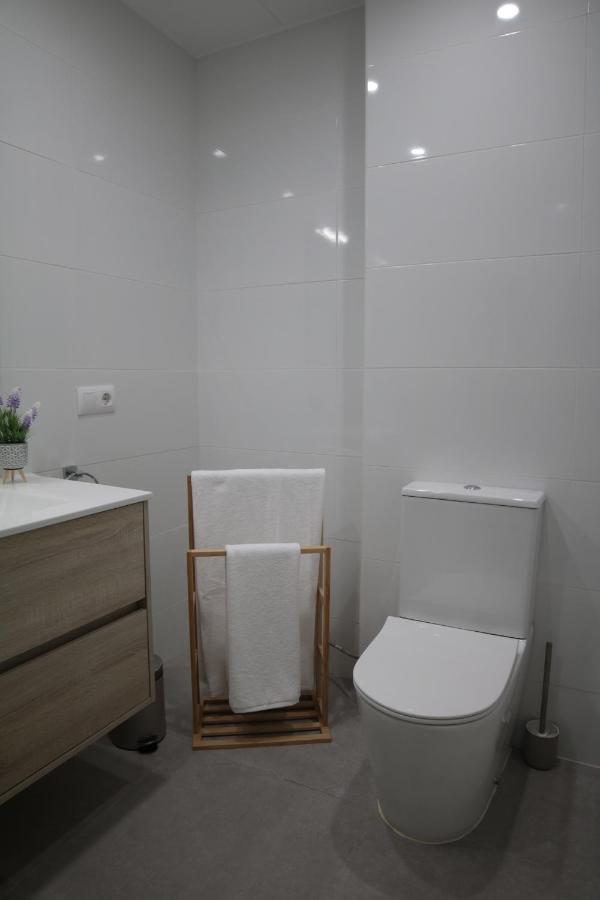 Modern Apartament Al Costat Del Parc De La Devesa Girona Eksteriør bilde