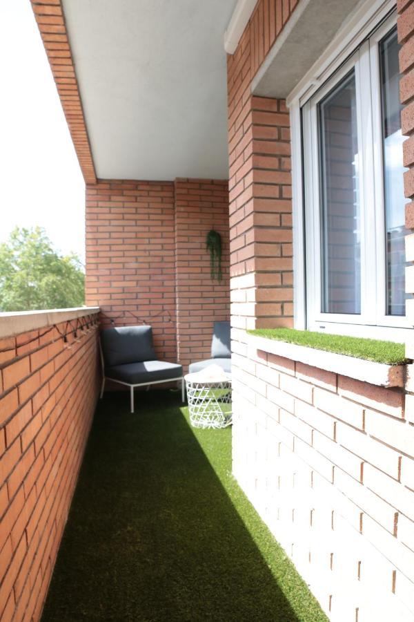 Modern Apartament Al Costat Del Parc De La Devesa Girona Eksteriør bilde